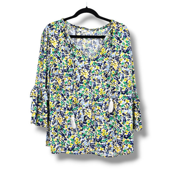 Crown & Ivy Women's Plus Cottage Floral Split Neck Ruffle Bell Sleeve Blouse 0X - Picture 1 of 10